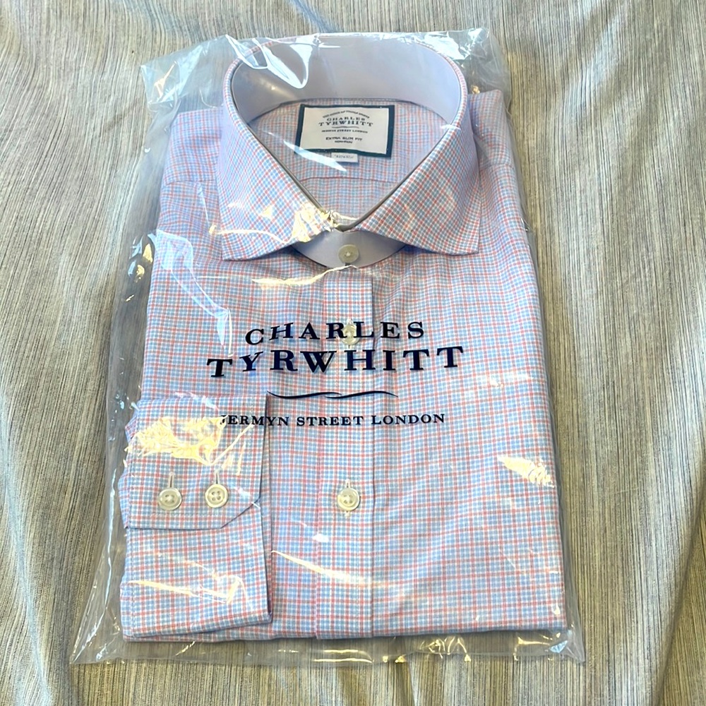 Charles tyrwhitt extra slim fit. Red/Blue check. 16.5"
